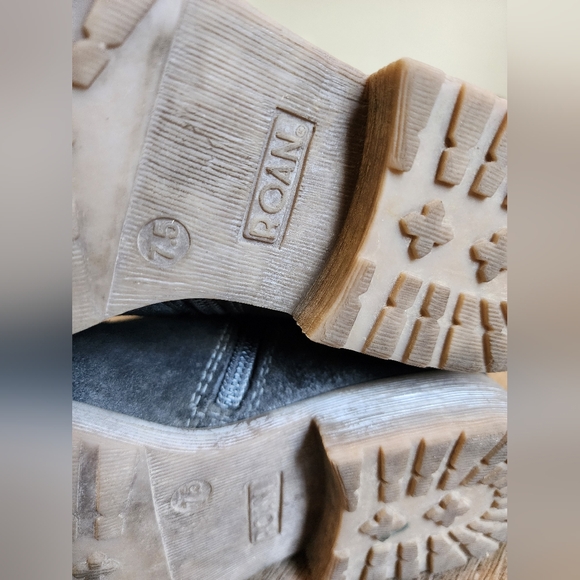 ROAN by Bed Stu Lola Suede Leather Boots Black - Size 7-1/2 - EUC - Picture 3 of 9